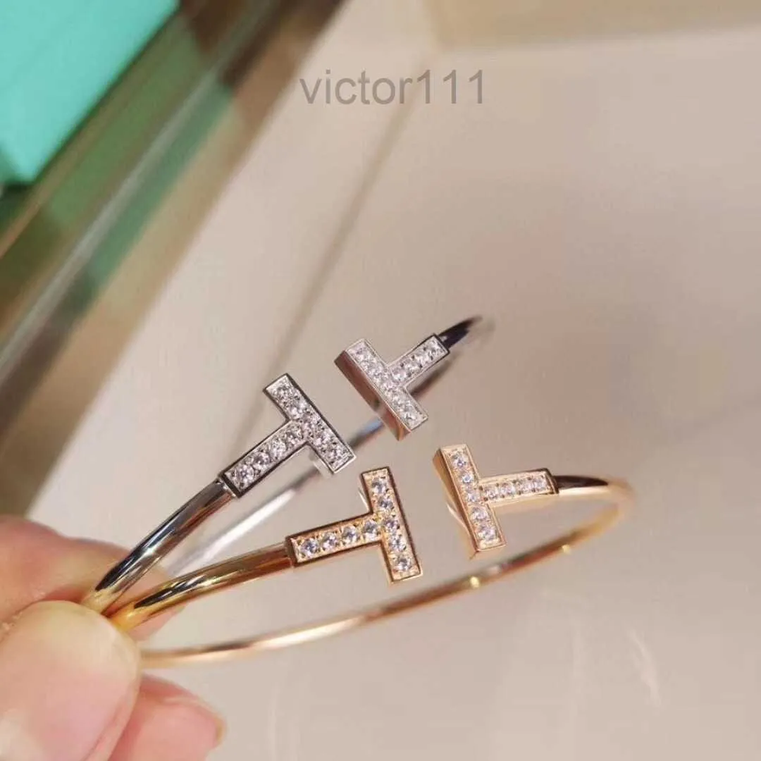 2024Tiffanyism Armband Luxury Designers Armband Gold Armband For Women Love Jewelry Stamp Gravering Brev Armband Fashion Elegant smycken Present B Tiw3