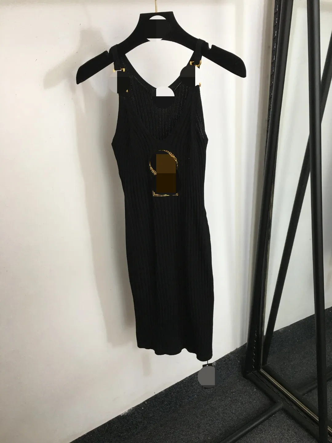 1216 XXL 2024 Milan Runway Dress Spring Crew Neck Sleeveless ovanför knävitt grönt varumärke samma stil kvinnliga klänning mode hög kvalitet 20231104