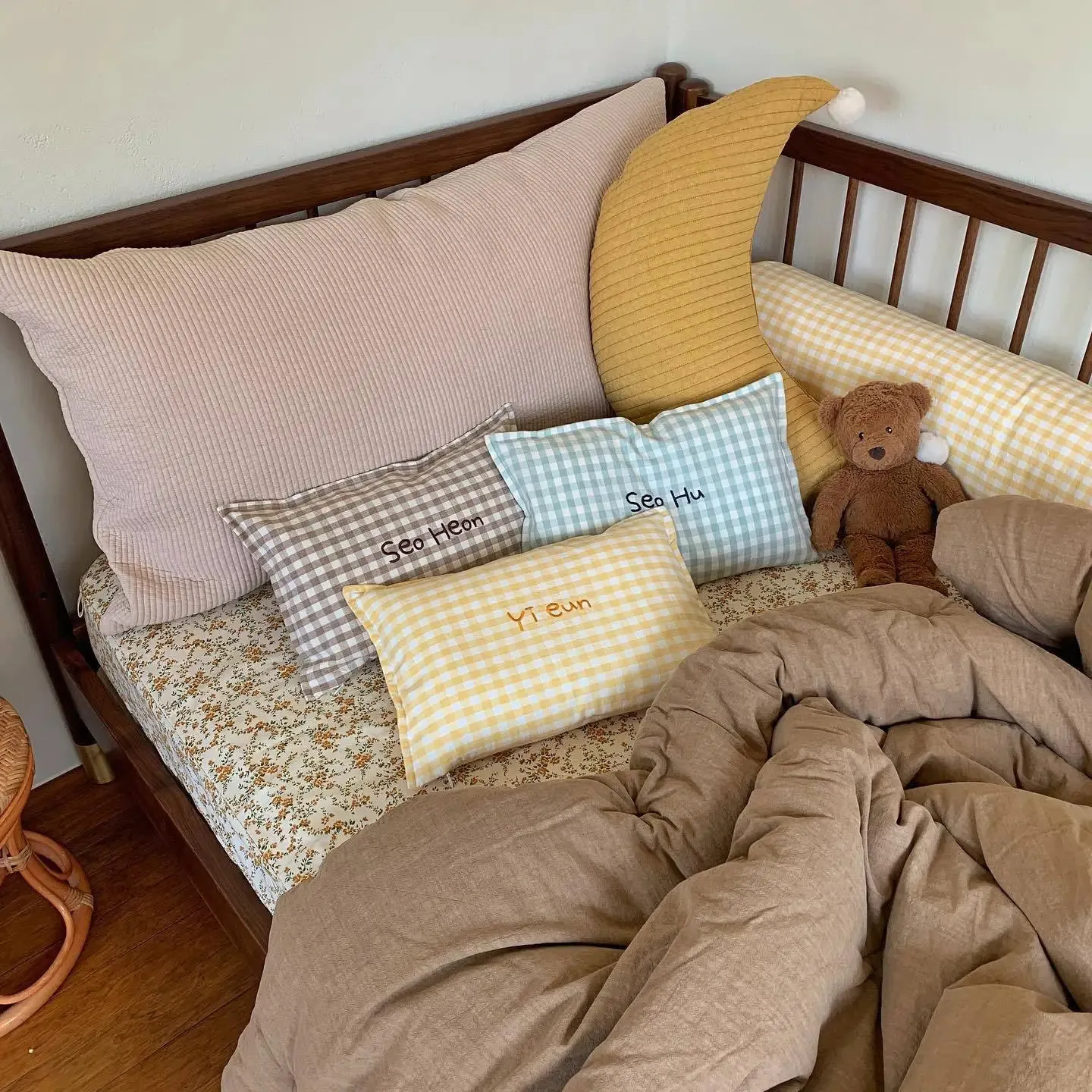Personalized bed pillows deals