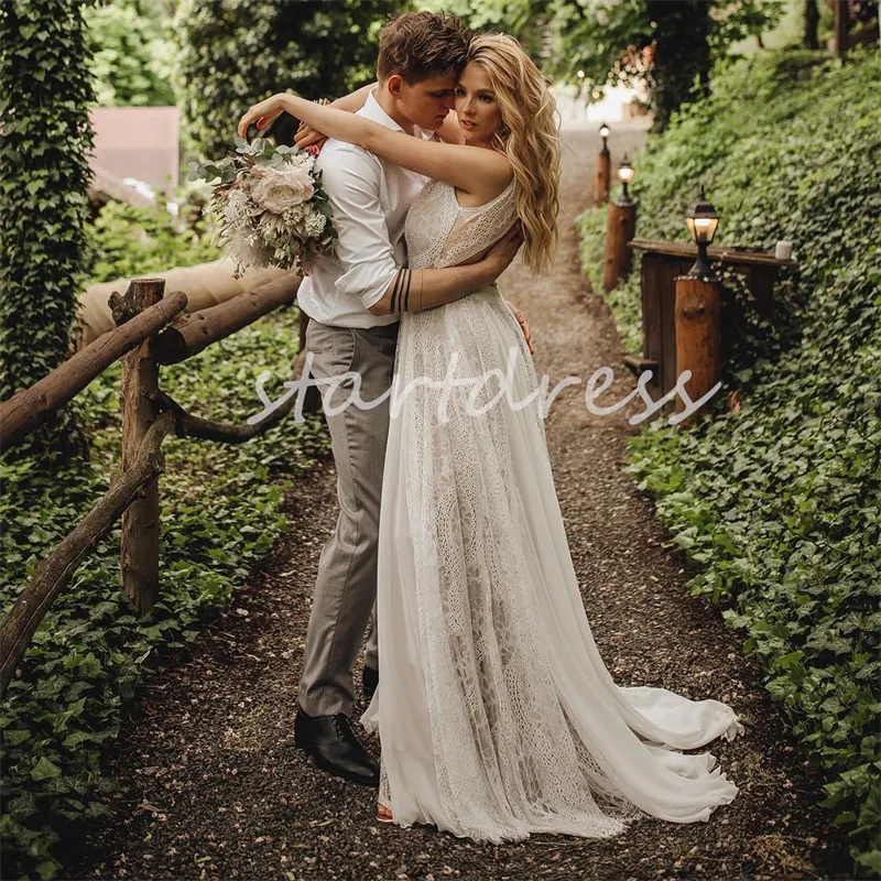 Robe de mariée bohème en dentelle de conte de fées, col rond, Style campagnard, robe de mariée de plage, Sexy, dos nu, sans manches, élégante, robe de campagne civile, 2024