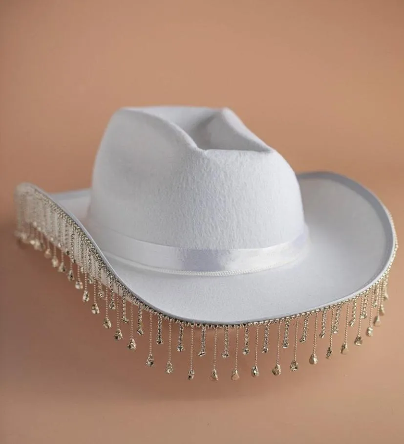 Cappelli a tesa larga con frange di diamanti bianchi, cappello da cowgirl, signora cowboy, regalo da damigella d'onore, cappello da sposa estivo country WesternWide4883834