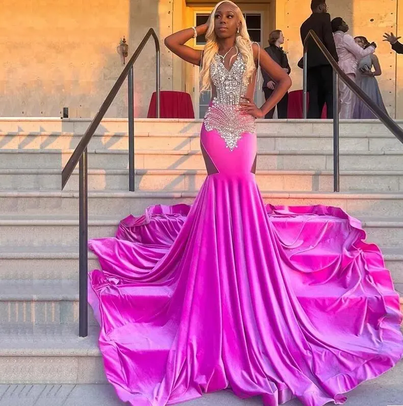 Fuchsia Pink Velvet Mermaid Prom Dresses 2023 For African Women Glitter Crystals Beads Black Girls Long aso ebi Plus Size Evening Occasion Gowns