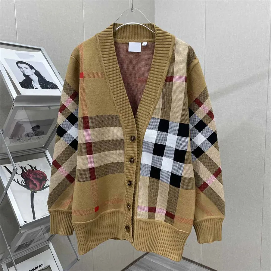 Women's knitwear Autumn and winter new plaid cardigan loose V-neck jacquard wool medium long men's and women's knitted sweater
