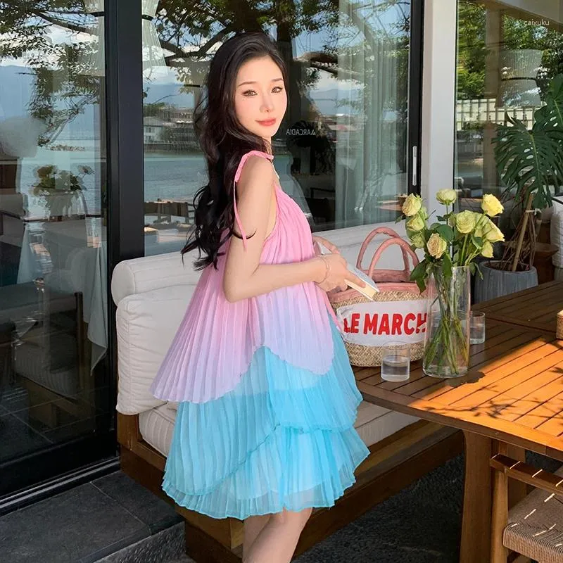 Casual Dresses Female Backless V-Neck Mini Dress Modern Women Summer Sexy Chiffon Daring Sleeves Holiday Sweet Cute Stylish Clothes