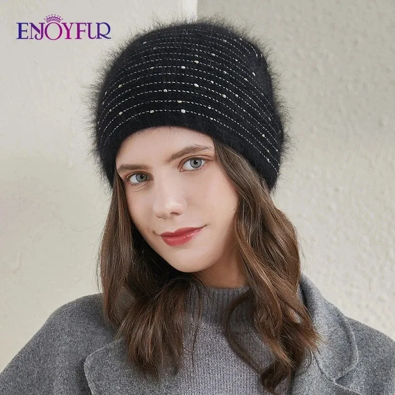 ENJOYFUR Vrouwen Gebreide Winter Hoeden Dikke Warme Angola Konijnenbont Haar Strass Motorkap Vrouwelijke Mode Goede Kwaliteit Winter Beanie 240102