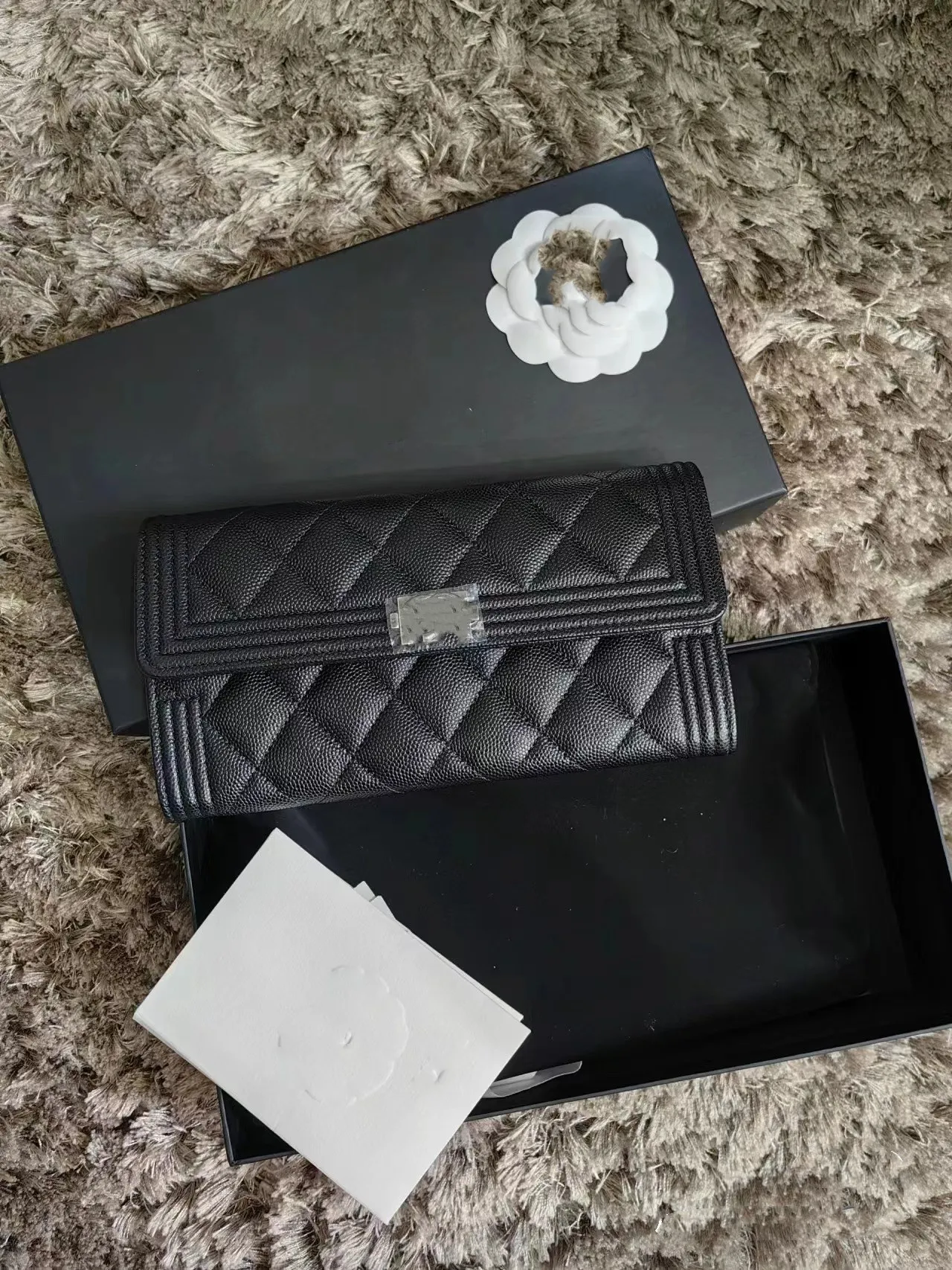 2024 sac d'ordinateur portable en cuir portefeuille en cuir véritable miroir de niveau qualité 1femmes noir matelassé porte-monnaie dame portefeuilles de carte de crédit designers de luxe sacs de boîte de mode femmes