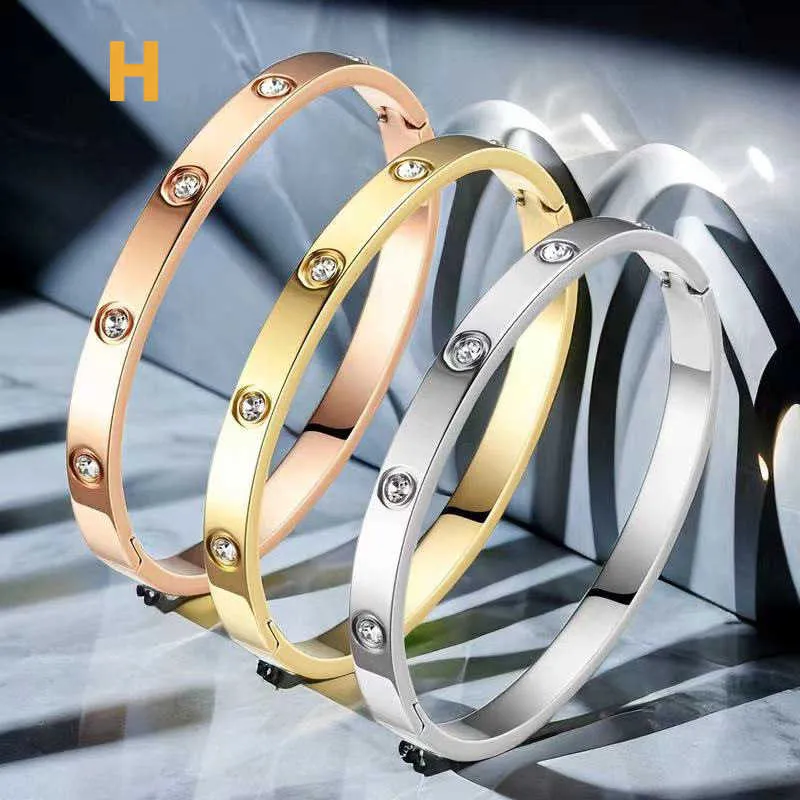 Projektant Bransoleta Bransoletka Moda Luksusowe biżuterii Oryginalna Trendia Trendia 18 -Kot Gold Diamond For Women Men Paznokcie Bracelets Srebrna bransoletka biżuterii P2X1
