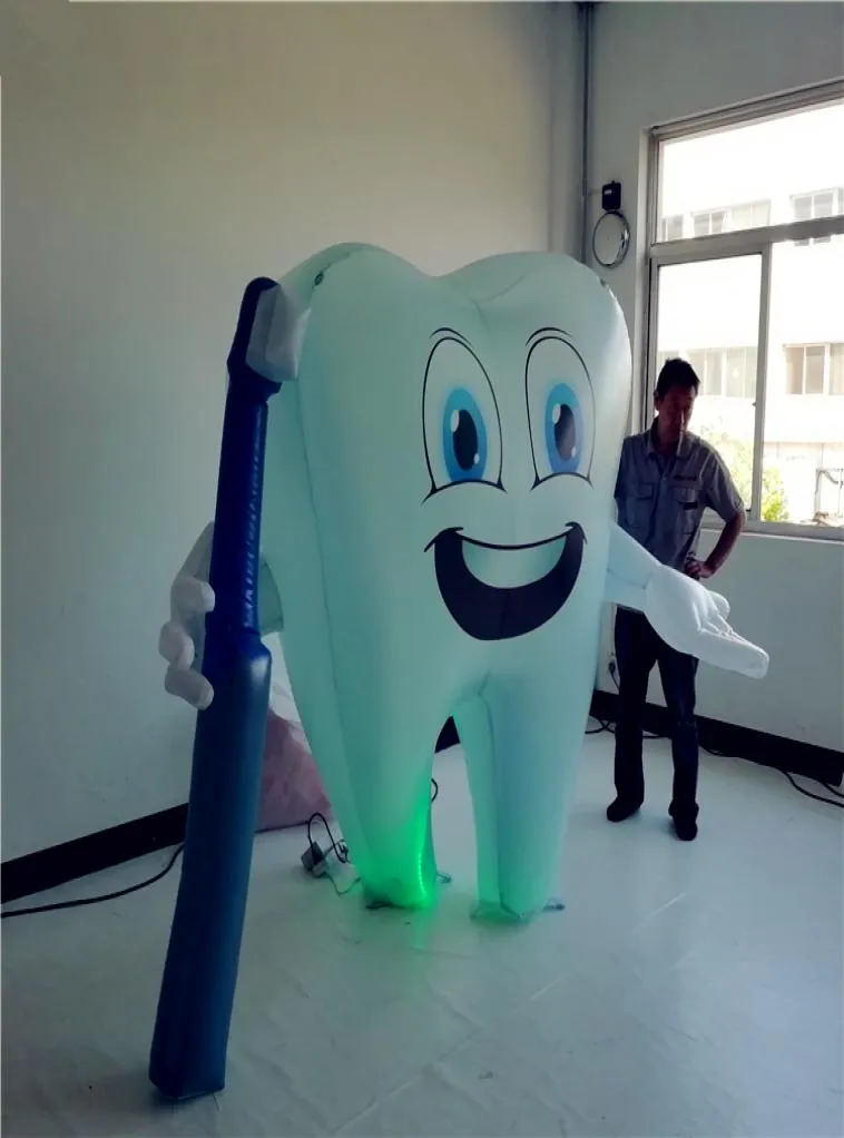 2m yüksek şişirilebilir balon şişme dişler ve diş fırçası Hastane için LED şeritli