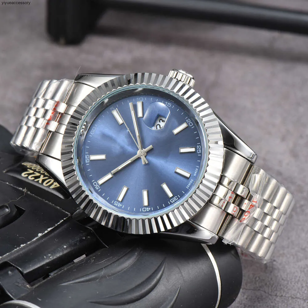 Yeni Erkekler İzle Yüksek Kalite 36mm 41mm R Quartz Günü Takvim Saat Tasarımcısı Erkekler Sapphire Glass Watch ve Kadınlar Saat Tasarımcısı