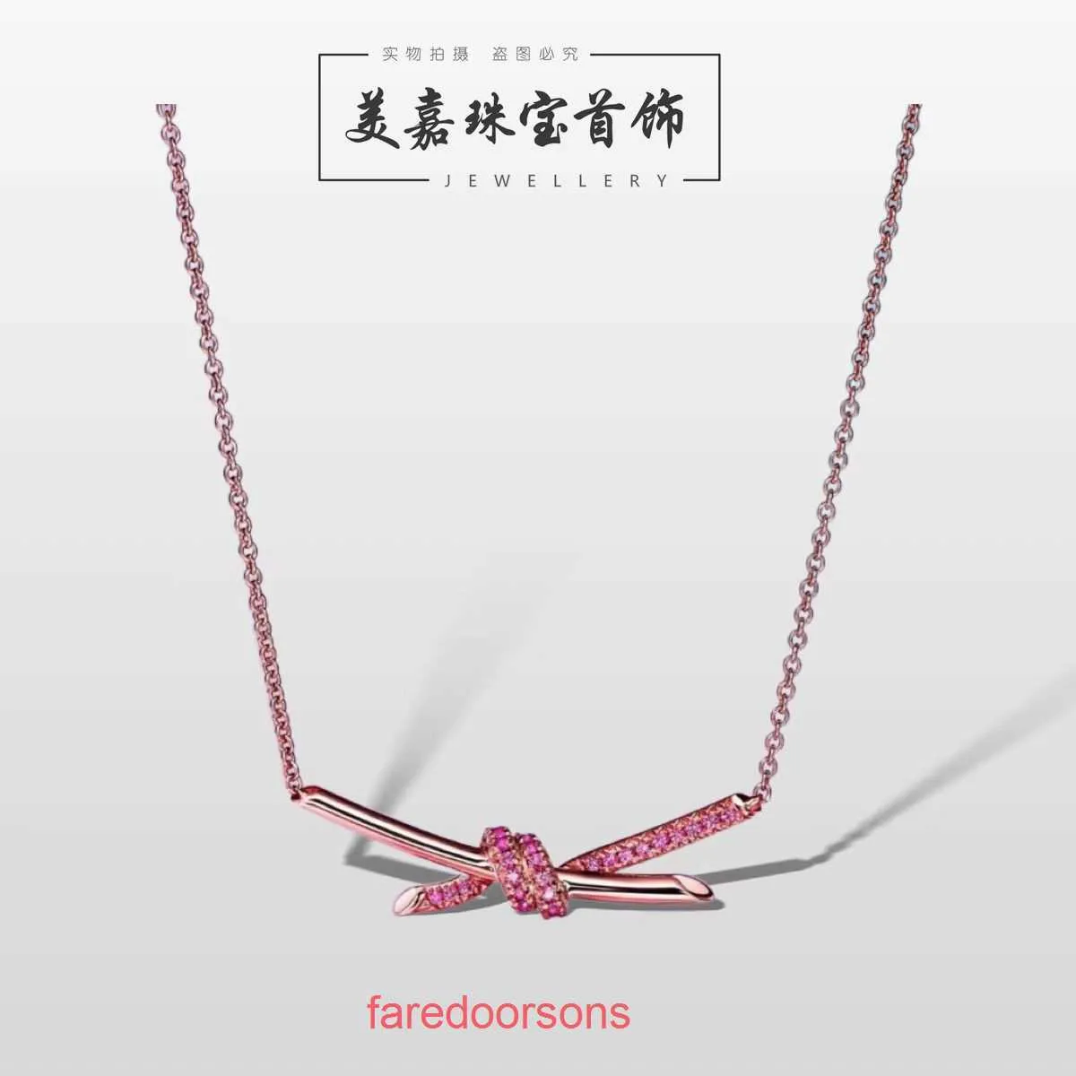 2024 new Designer Tifannissm necklace Stainless steel Pink Blue Treasure Sweet limited setting butterfly 925 silver plated 18k gold fashion