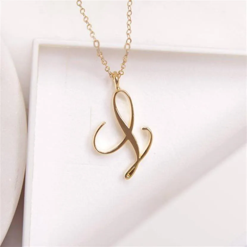 10PCSTiny Swirl Initial Alfabet Letter Ketting Alle 26 Engels Goud A-T Cursief Luxe Monogram Naam Letters Woord Tekst Ketting Neck248S