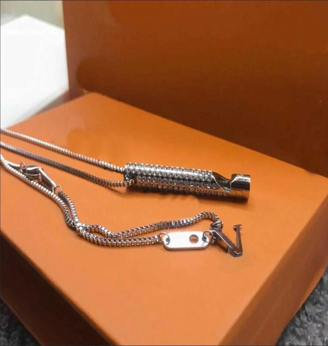 Nieuwe Mannen Vrouw Hanger Kettingen Sieraden nieuwe zirkoon Zilveren fluitje brief ketting mode persoonlijkheid Voor verjaardagscadeau4105403