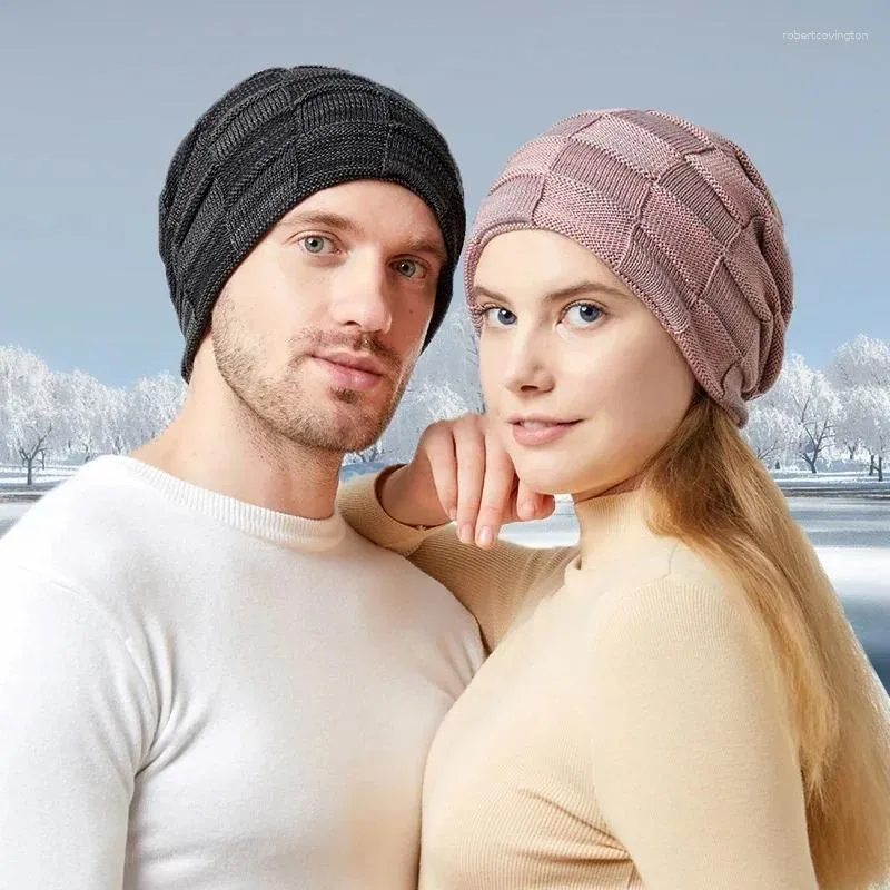 Basker unisex öronskydd vindtät mössa kvinnlig beanie hatt vinter kvinnor män mode stickad plysch tjockare rutigt mönster vuxen