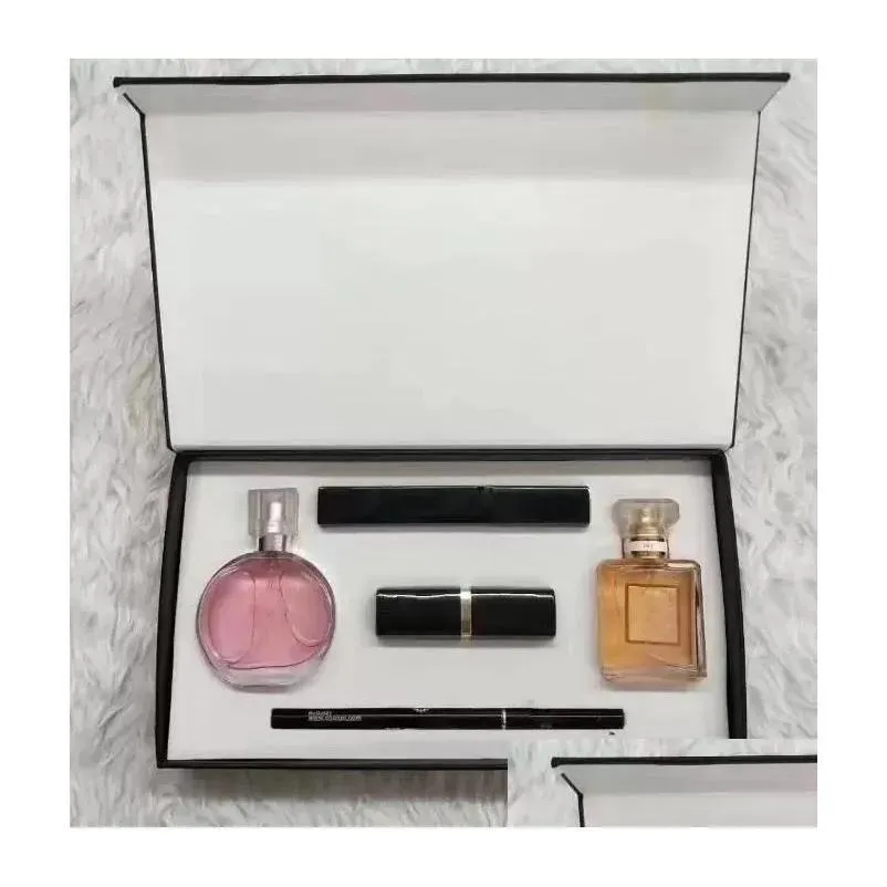 セットメイクアップセット15mlのリップスティックアイライナーマスカラ5 in 1 in 1 box fragrance cosmetics kitホリデーギフトドロップデビュー