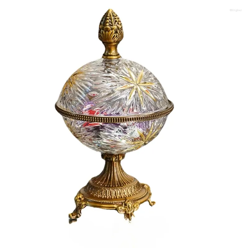 Opslagflessen Metaal Gesneden Glazen Hoge Pot Europese Luxe Decoratieve Suikerambachtelijke Ornamenten