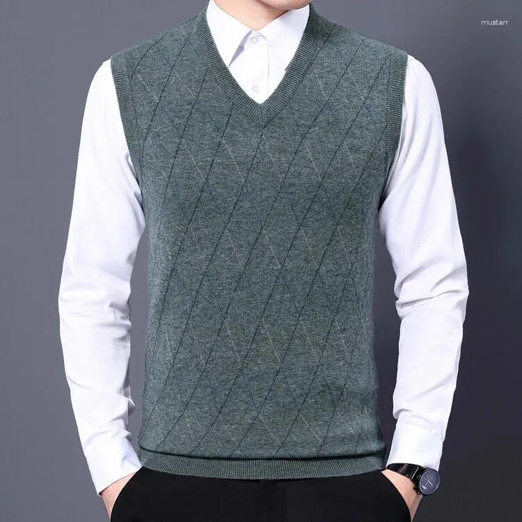 Men's Sweaters Warm Wool Knit Vest 2024 Autumn Winter Casual V-Neck Waistcoat Sleeveless Pure Cashmere Plaid Sweater