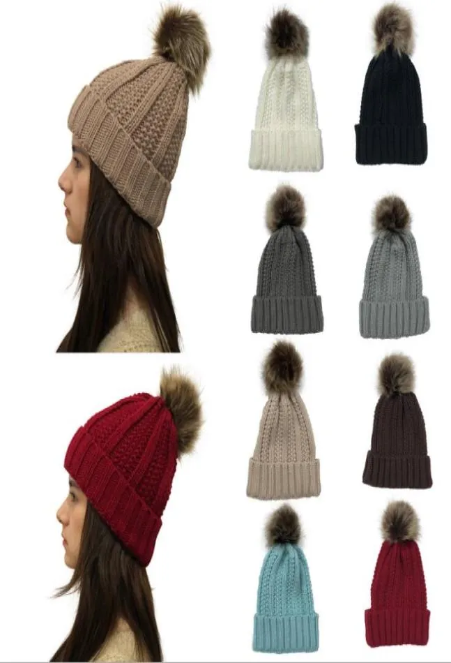 Femmes Pom Pom Beanie 9 couleurs en plein air hiver chaud fourrure boule chapeau Skullies Beanie solide tricot Crochet casquette OOA71129961640