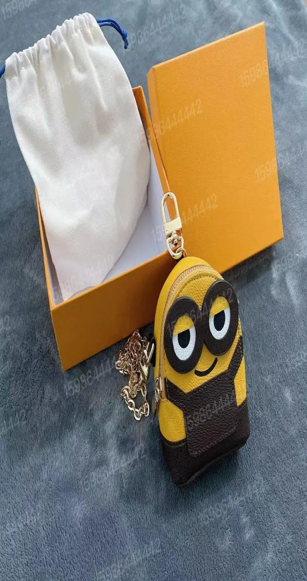 2022 Fashion cartoon Keychains old yellow man zero purse lady chain diagonal cross lipstick bag pendant small gift whole2473227