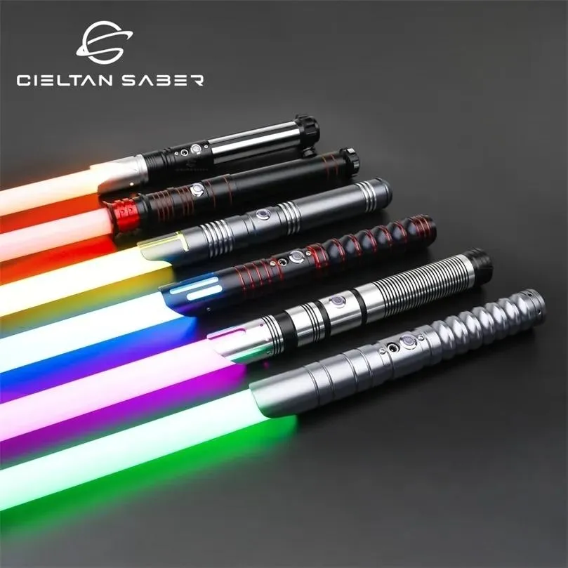 Zwaarden/geweren LED-zwaardenGuns Neopixel Lightsaber Smooth Swing Zwaar duelleren RGB 12 kleuren Verandering Force FX FOC Blaster Speelgoed Jedi Laserzwaard Snpi