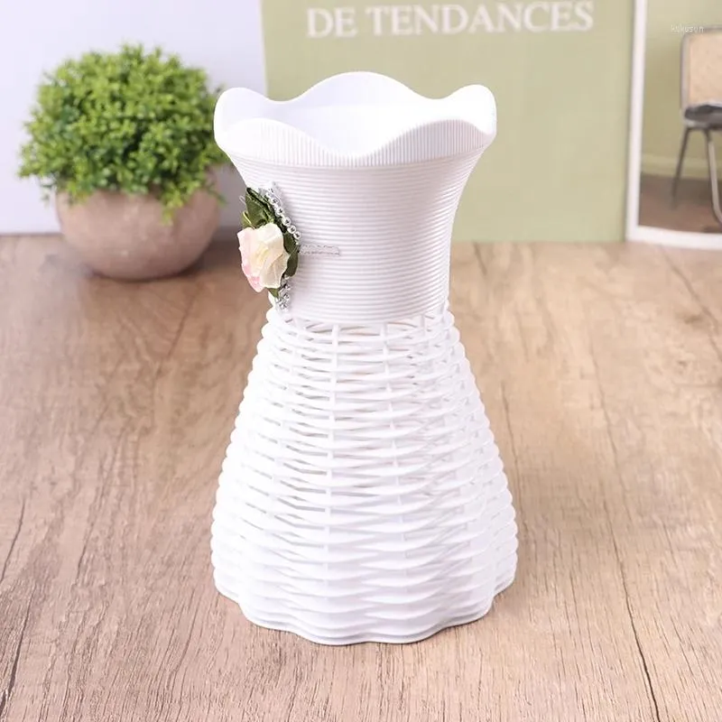 Vase 1PC手作りの織物の花バスケット天然Rattan手ホームキッチンガーデン野菜収納コンテナウェディングパーティー