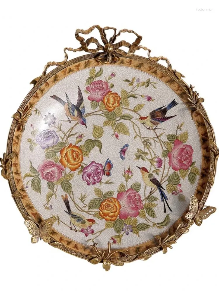 Decorative Figurines European Hand Painted Flower And Bird Ceramic Hanging Plate Wall Decoration Pendant 83-1688-1