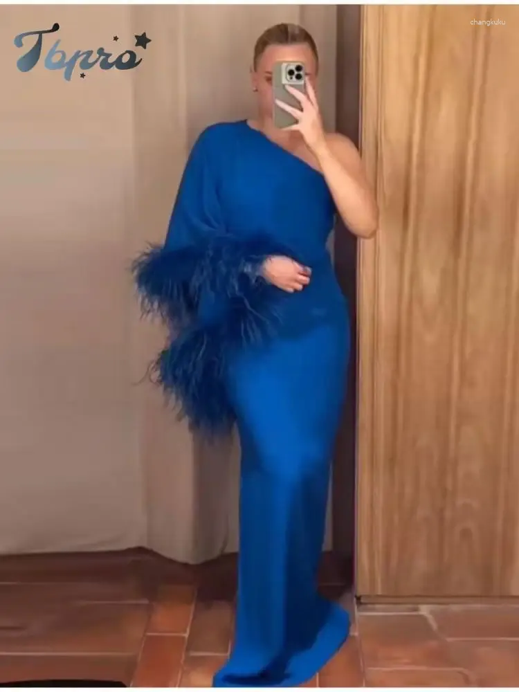 Casual Dresses Women Solid Loose Diagonal Shoulder Feather Dress Sexy Elegant Split Maxi Vestido 2024 Fashion Club Party Evening Robe