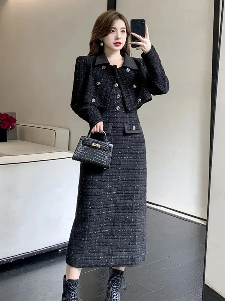 Luxe Tweed Deux Pièces Ensemble Femmes Tenues Femme Vintage Revers Veste Courte ManteauSpaghetti Bretelles Robe Costume Automne Hiver Laine S 240102