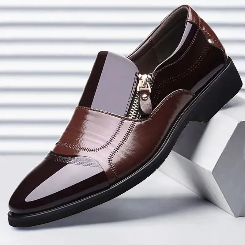 Printemps Oxford hommes d'affaires chaussures en cuir chaussures décontractées souples respirant hommes mocassins chaussures zippées chaussures de conduite à enfiler 240102