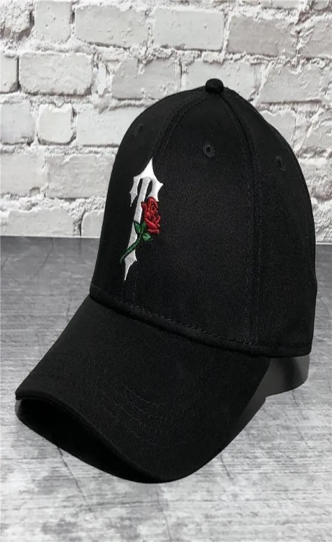 Berretto da baseball Trapstar Rose Ricamo per uomo Donna Cappello Hip Hop Snapback Berretto estivo Beach Golf Visiera parasole regolabile Streetwea3808969