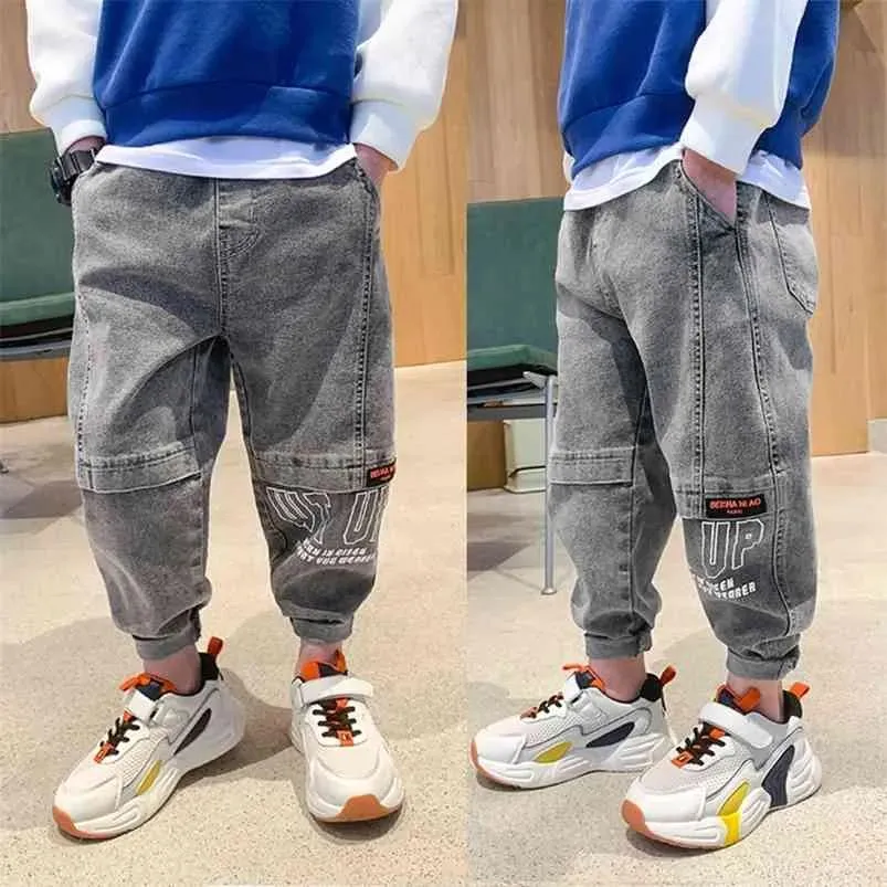 Trousers Pants for Kids Boys Spring Autumn Denim Patchwork Jogger Korean Teenage Boy Jeans Loose Sport Sweatpants 4 8 12Y 210622