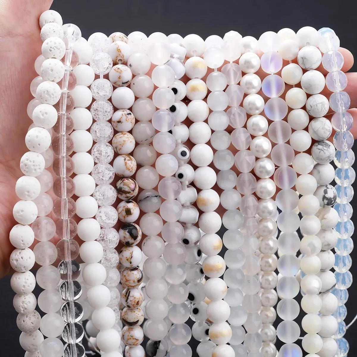 Perles Agates blanches naturelles Jades Lava Howlite Crystal Stone Beads Round Loose Spacer Perles pour les bijoux Bracelet de fabrication des accessoires de bricolage