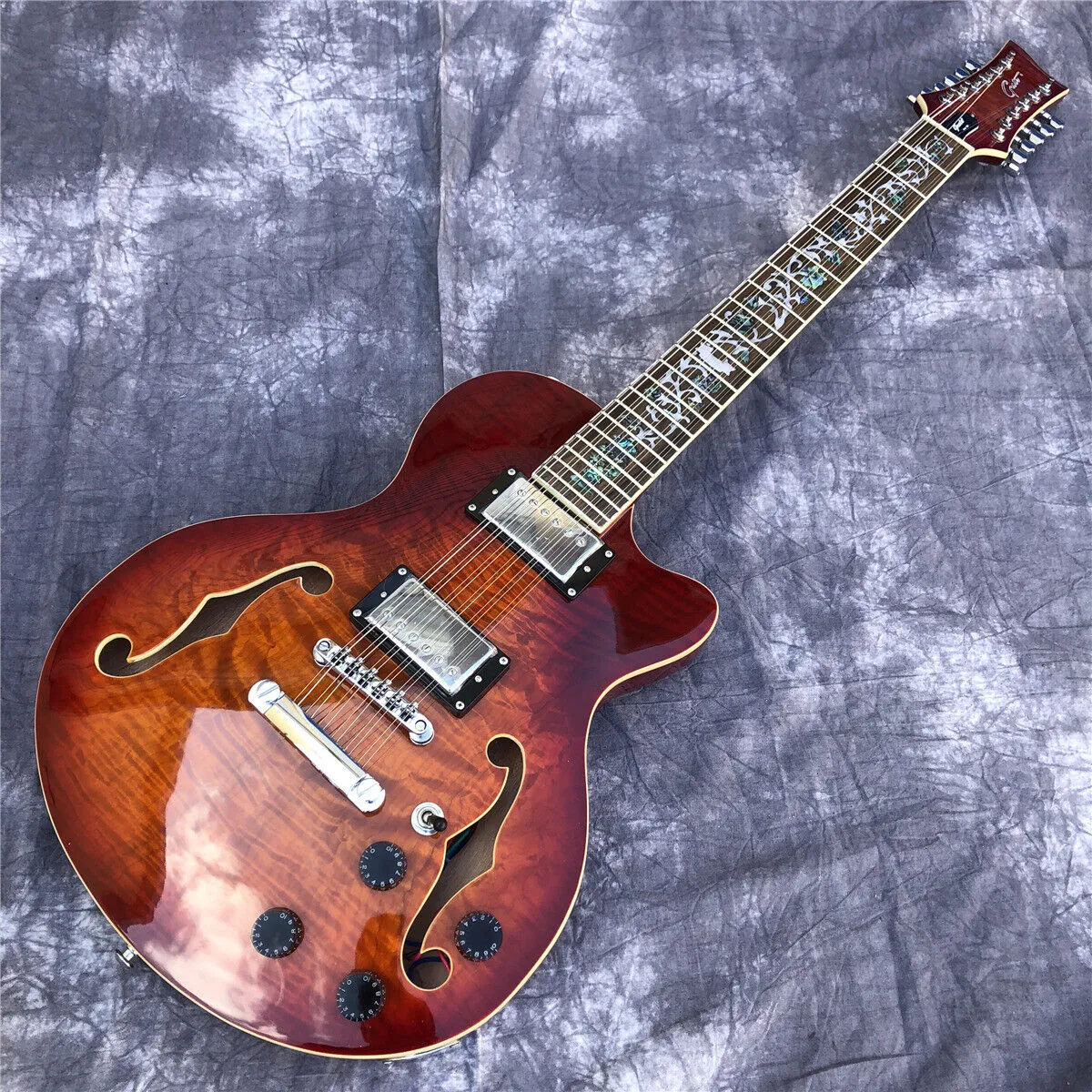 Grote Burst Maple 12 snaren jazz elektrische gitaar bloeminleg semi-holle body