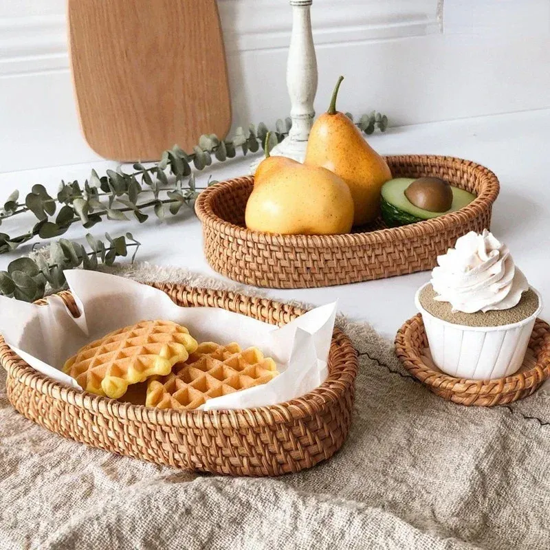 Panier en osier rond en rotin tissé à la main, thé aux fruits, collation, pain, plateau de pique-nique, boîte de rangement de collations, fournitures de cuisine, panier plateau de fruits 240103