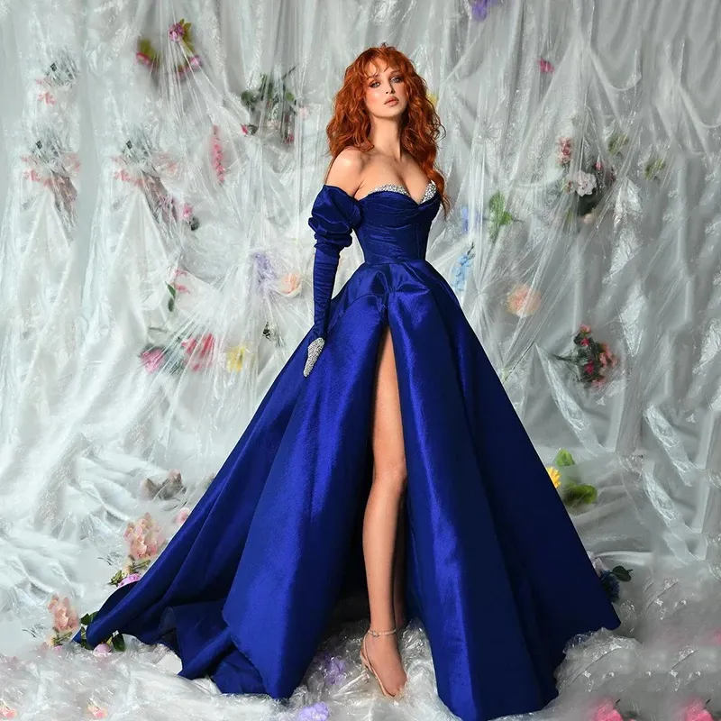 A-Line Royal Blue Evening Dresses Sweetheart Satin Prom Dress Crystal High Side Slit Saudi Arabia Party Gowns Custom Size