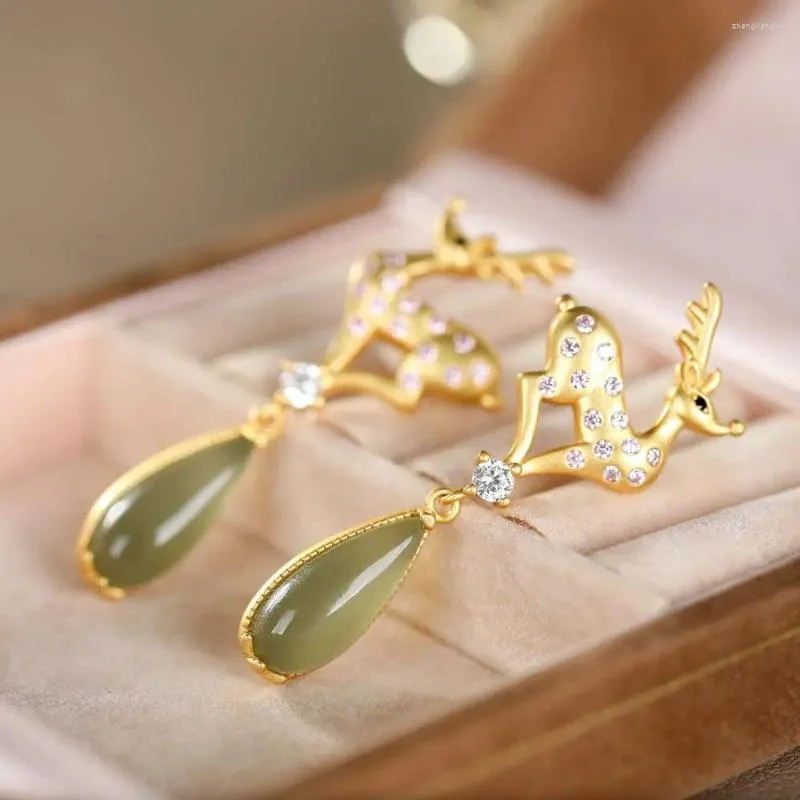 Dangle Küpeler S925 STERLING Gümüş Kakma Doğal Hetian Gri Sika Geyik Su Damlası Moda Kişilik Kadın E