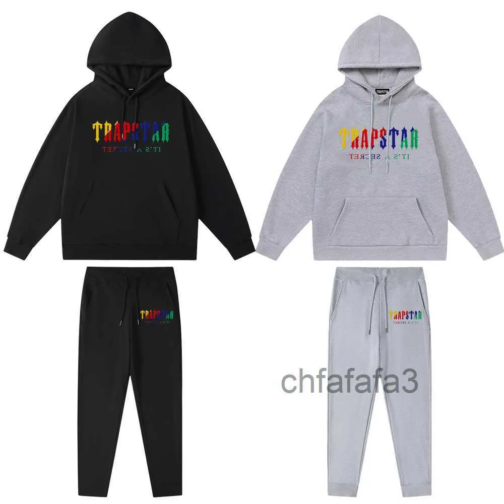 Trapstar Oversized Hoodie Mens Trapstar Tracksuit Designer Shirts Print Letter Luxury Black and White Grey Rainbow Color Summer Sports Fashion Cotton Co E7Z4