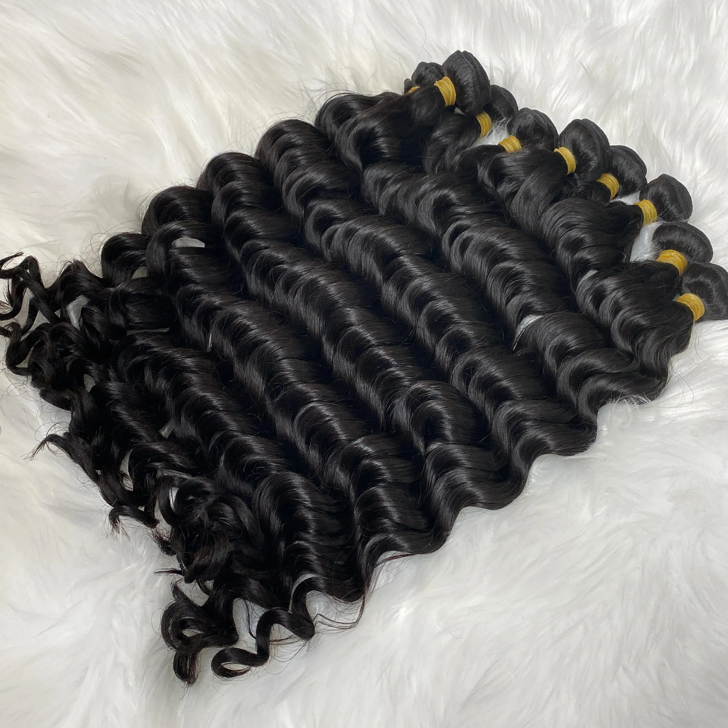 Trame Glamour Estensioni dei capelli malesi con doppia trama più vendute Trama di capelli umani al 100% Tessitura di capelli brasiliani indiani peruviani 4 pacchi