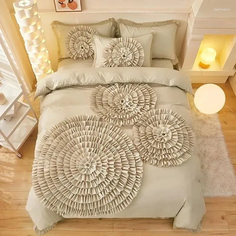 Ensembles de literie 4 pièces Premium stéréoscopique broderie coton literie doux chic glands volants bord housse de couette drap de lit taies d'oreiller