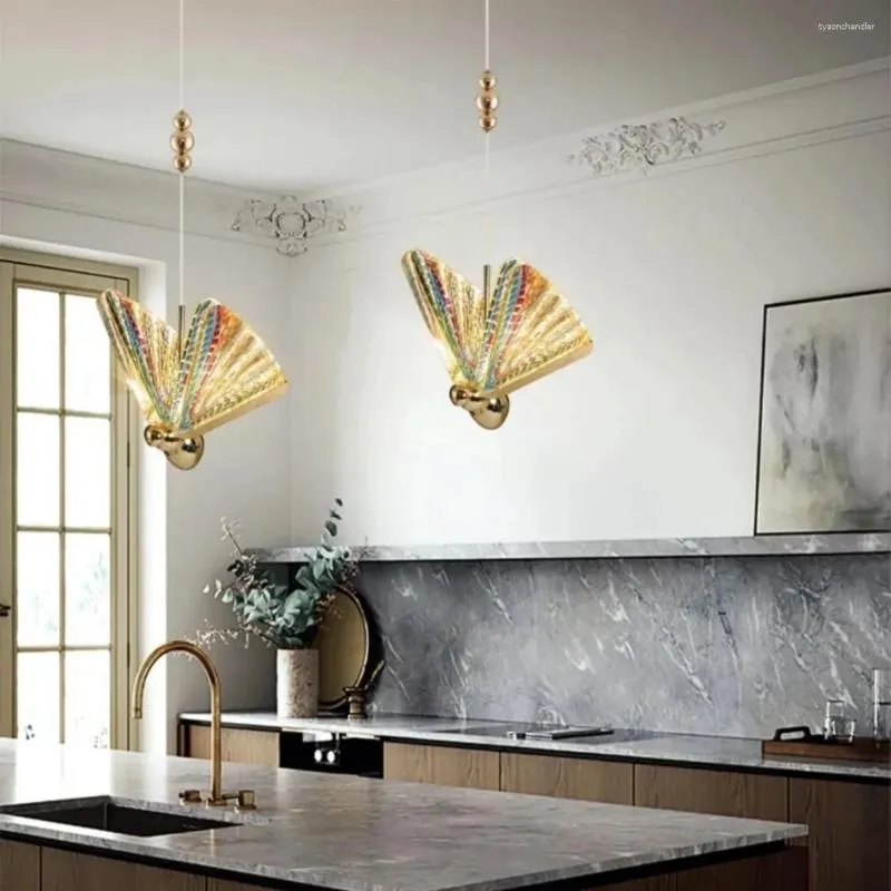 Lampy wiszące lampa motyla nordycka kolorowa LED wiszące światła żyrandola wystrój domu kuchnia sypialnia salonu