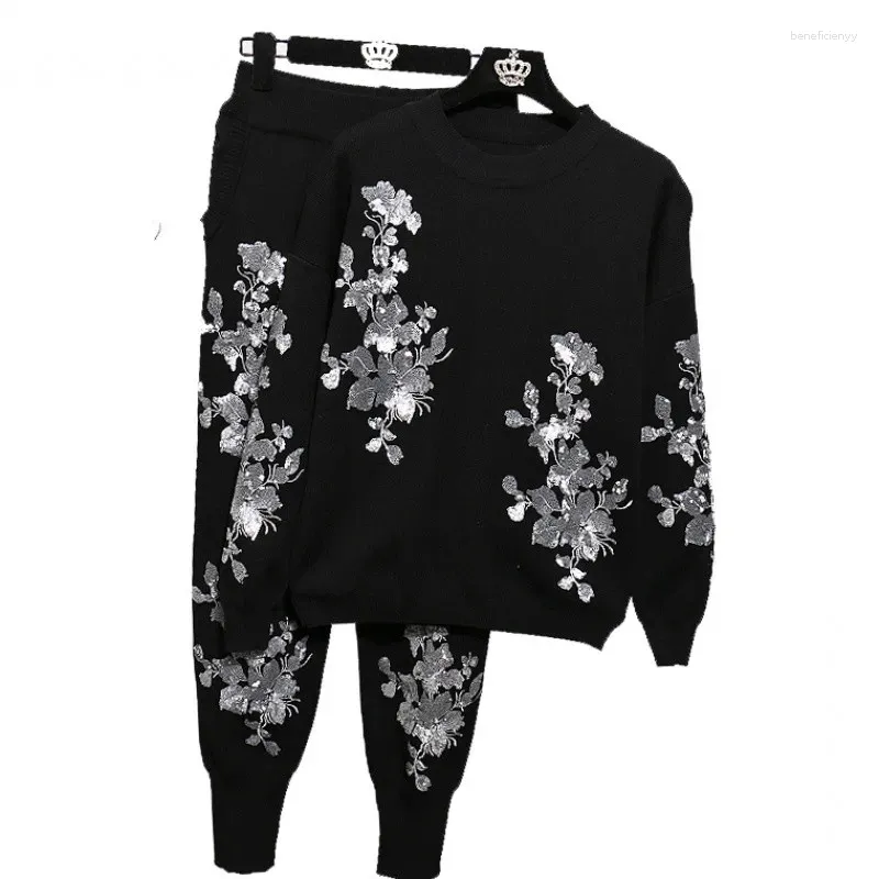 Survêtements pour femmes automne fleur broderie pulls en tricot noir ensemble femme décontracté 2pcs pull hauts sarouel deux pièces printemps