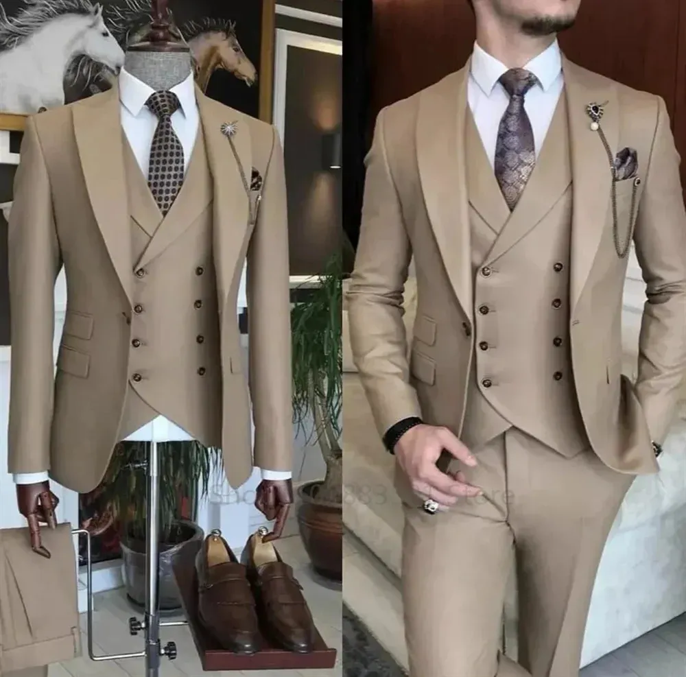 Affär Khaki Formella herrar av herrar med män 3 stycken bröllop brudgummen prom terno masculino anpassad blazer jacka västbyxa set 240103