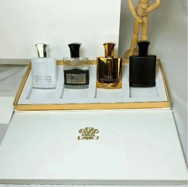 Deodorant 2023 Berühmte Marke Hochwertiges 4-teiliges Set Reed-Parfüm Neues Aroma Köln-Parfüm für Männer und Frauen 30 ml EDP Designer-Parfüm