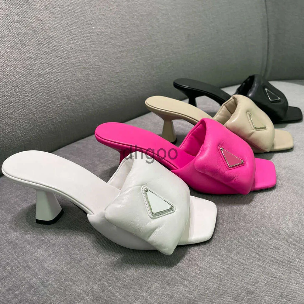 Classic triangle buckle mid heel down slippers summer designer fashion cartoon big toe leather ladies slippers women's shoes sexy sandals