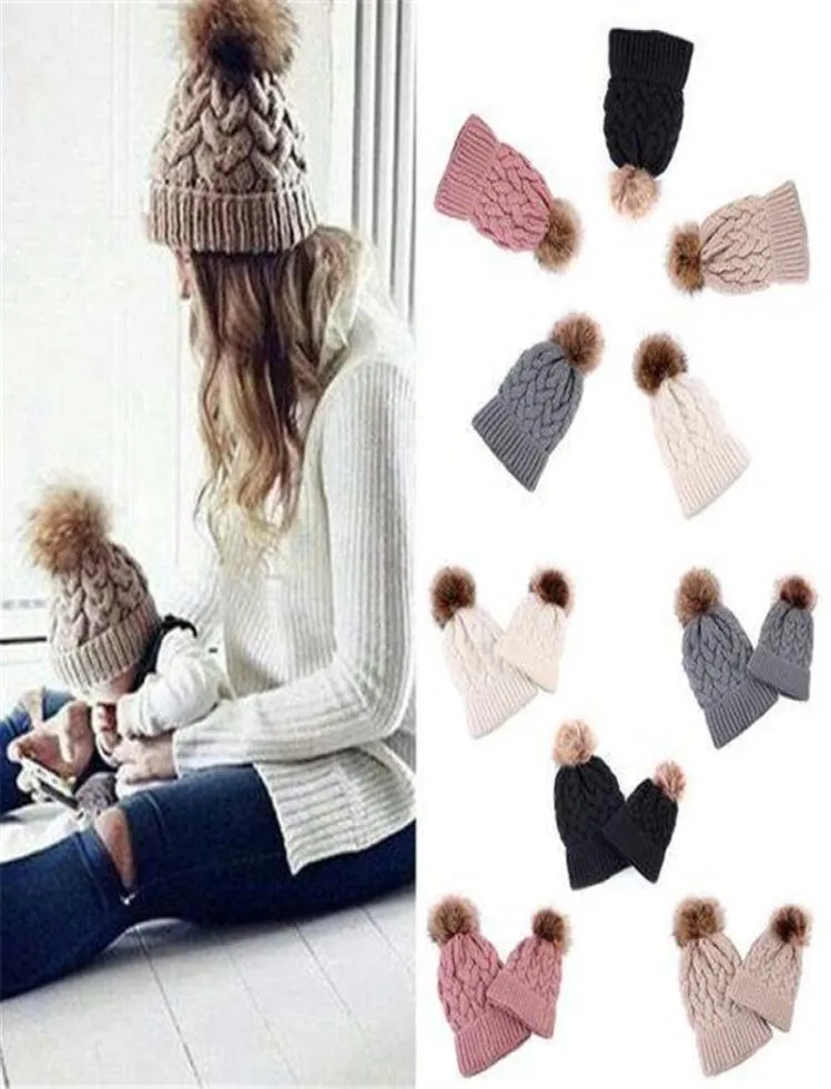 2PCS Frauen Kinder Baby Kind Warme Winter Stricken Beanie Pom Bobble Hut Häkeln Ski Cap FF060BK3086983