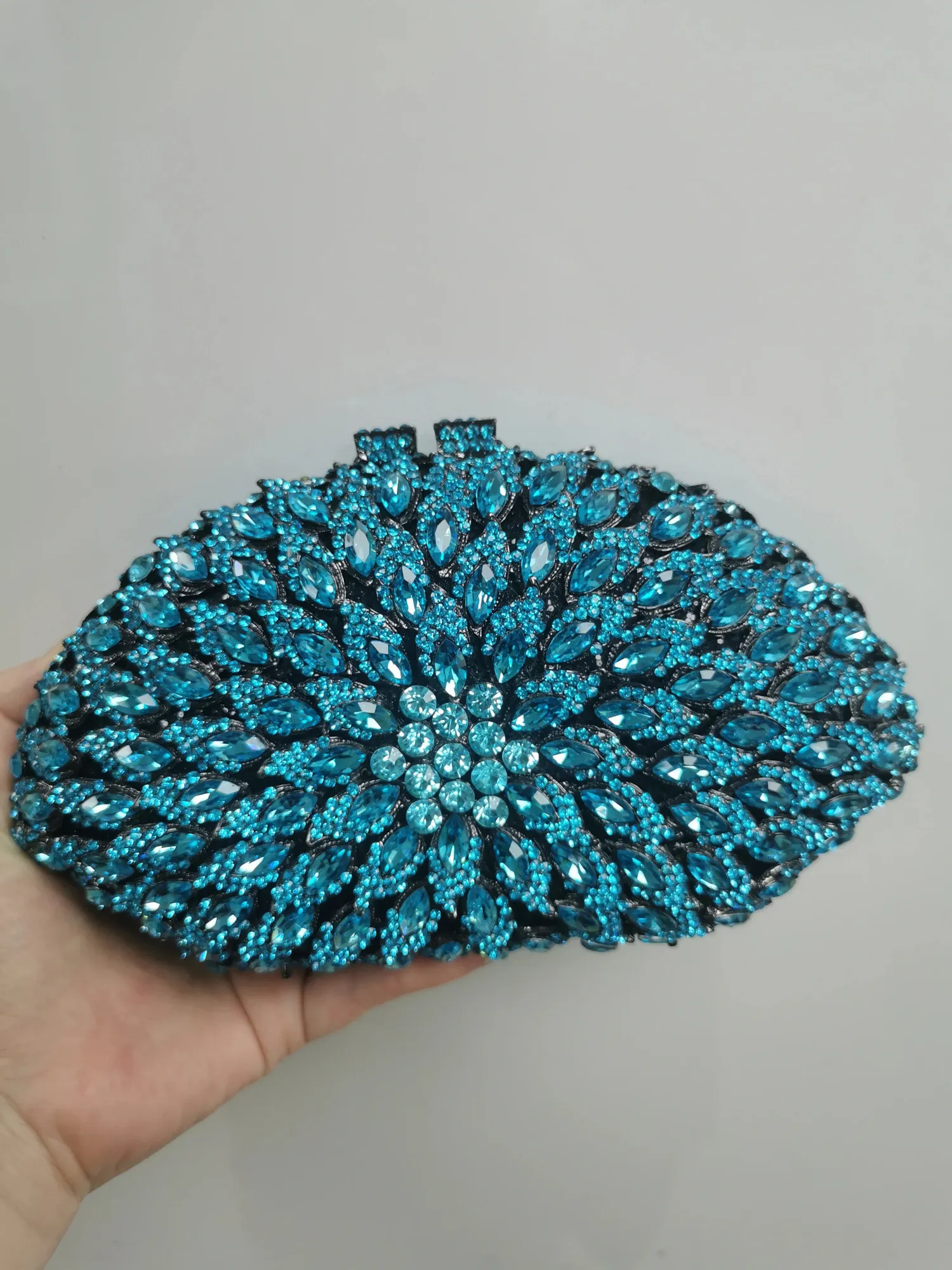 Bling Women Light Blue Stone Evening Bags Silver S Clutches Wedding Party Flower Clutch Purse and Crystal Handbag 240102