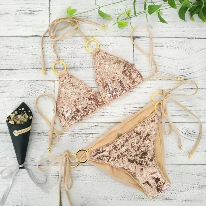 Mayo 2019 yeni seksi bikinis payetleri altın renkli kadınlar bandaj bikini seti pushup yastıklı sutyen mayo 2570 y19052702