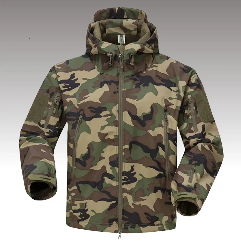 Veste de randonnée tactique en plein air hommes peau de requin vêtements à coque souple coupe-vent mâle pilote de vol capuche militaire polaire champ 240102