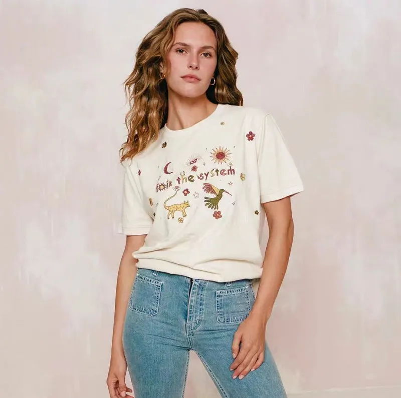 24SS 새로운 Christy Dawn 여성 디자이너 Tshirt 패션 동물 3 차원 자수 티셔츠 100%면 캐주얼 풀버 스포츠 탑 여성 해변 티