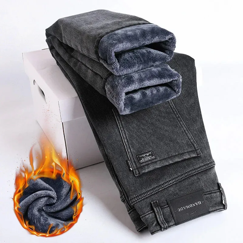 Men Winter Thermal Jeans Snow Warm Stretch Straight Leg Man Fleece Denim Long Pants Quality Blue Gray Classic Dad Trousers 240102