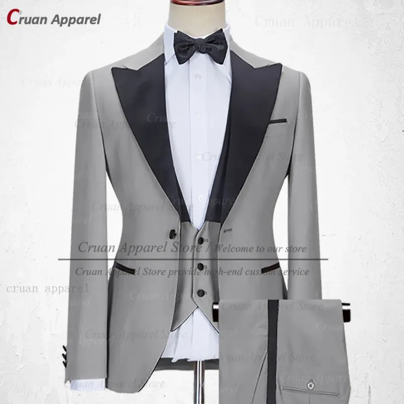 Men's Suits 2024 Tailor-made Gray For Men Slim Fit Groom Groomsman Wedding Tuxedos Elegant Dark Gold Blazer Vest Pants 3Pcs Set